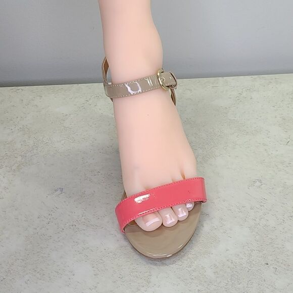 CL by Laundry Wedge Sandals - Picture 10 of 10